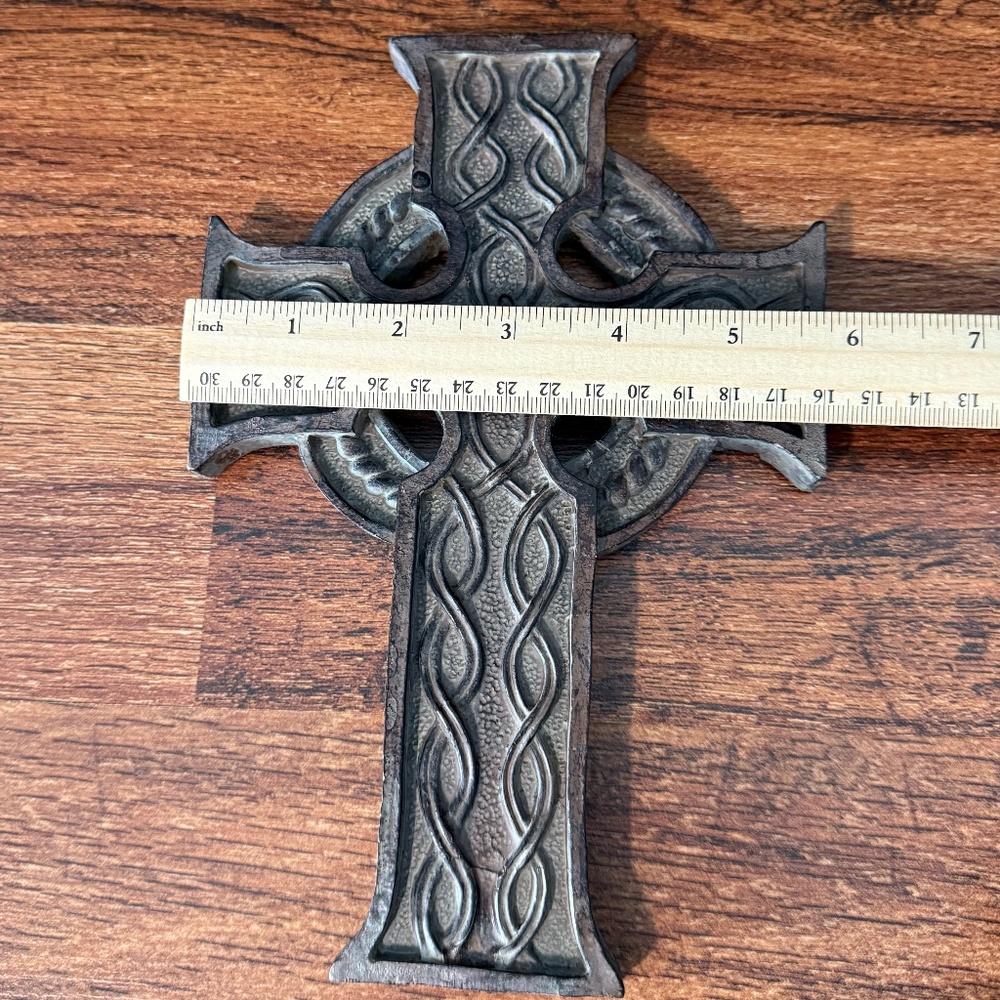 Crosses and Angel - Picture 11 of 16